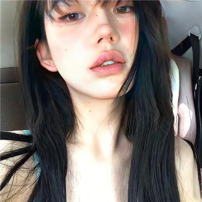 吞噬太阳的女子